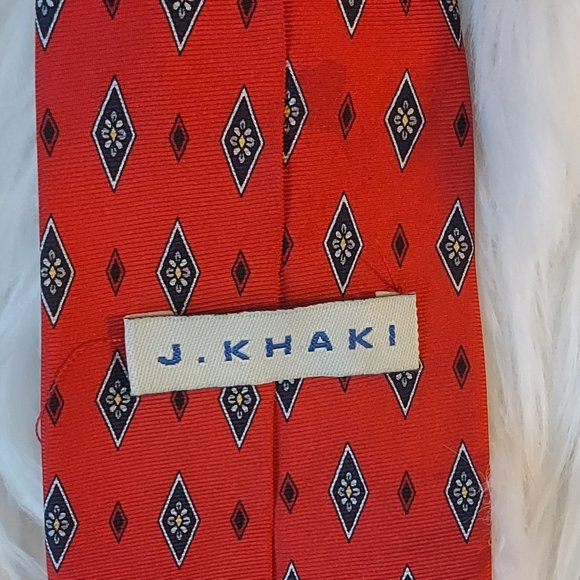 J. Khaki - Boys Size - Diamond Print Red Tie - Picture 3 of 3